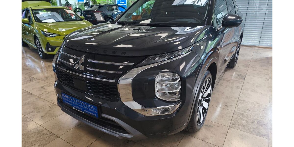 Mitsubishi Outlander 16.625 km 44.297 &euro; Friedberg 61169