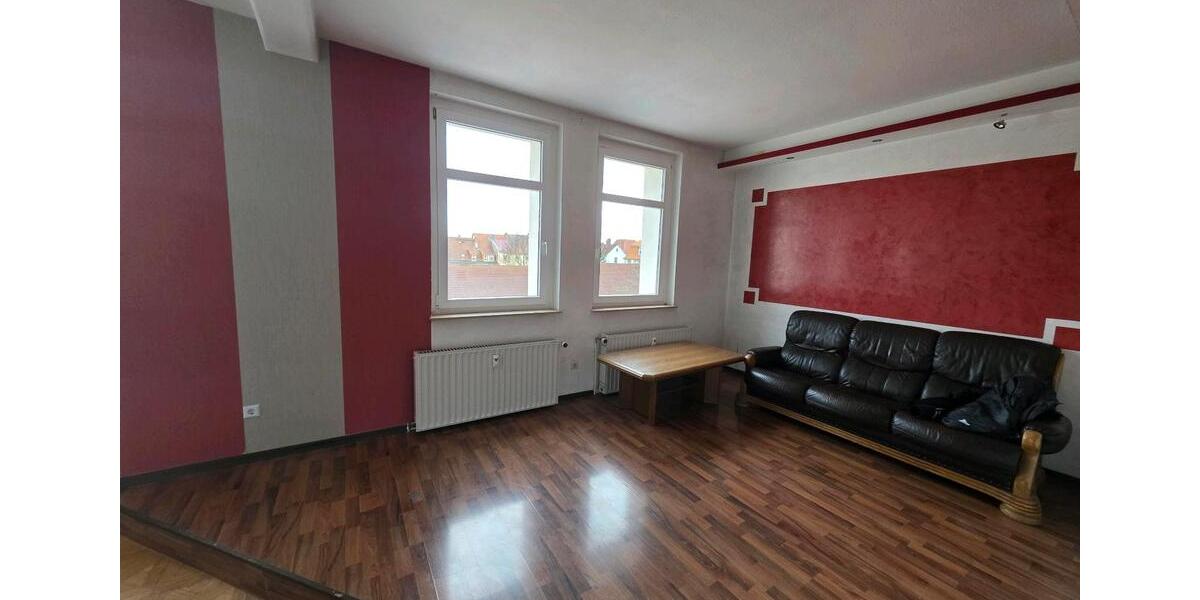 Etagenwohnung Gotha - 4 Zimmer, 105 m&sup2;, 735&euro; | Angebot:26671049