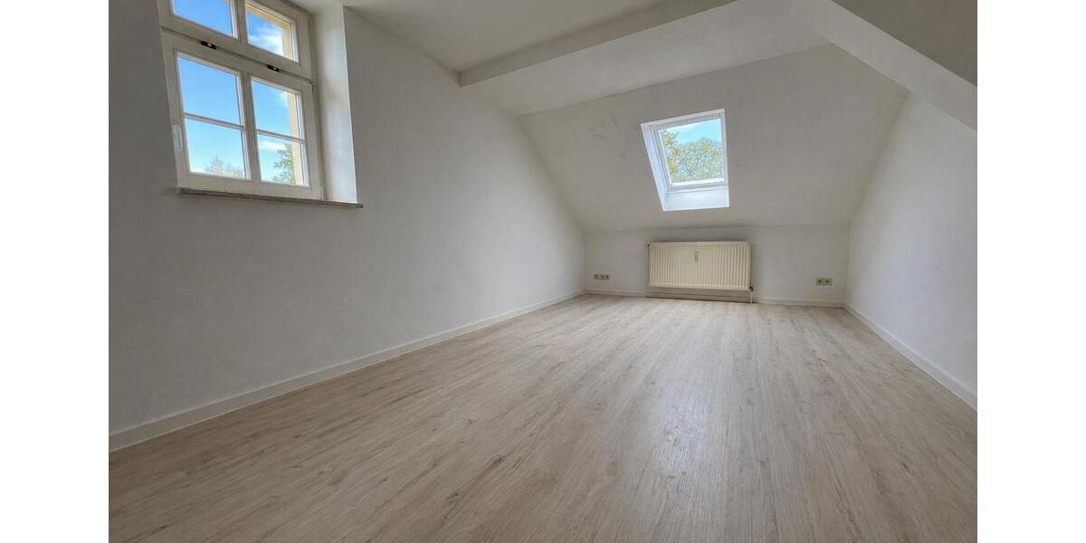 Dachgeschoßwohnung Zittau Dittelsdorf - 4 Zimmer, 82 m&sup2;, 500&euro; | Angebot:26384041