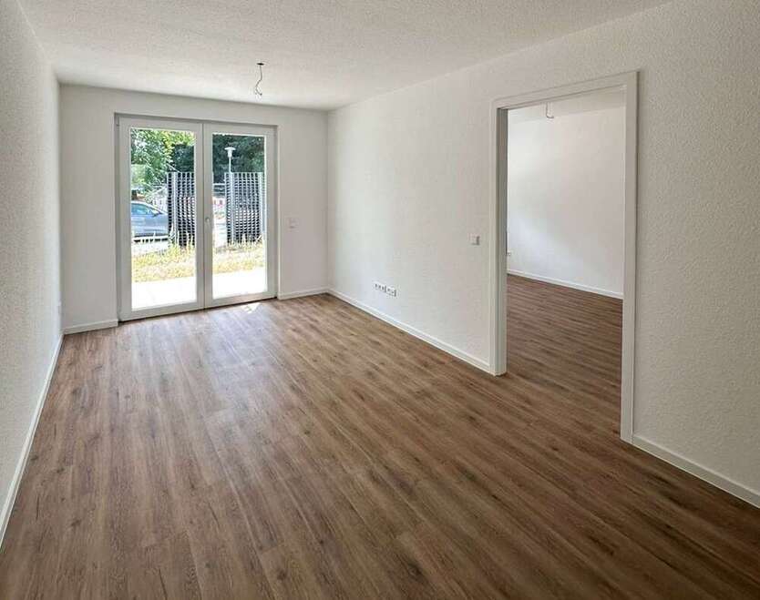 Wohnung zum Mieten in Huttenheim 900 € 62.48 m²