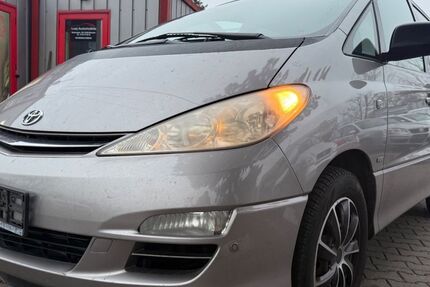 Toyota Previa 239.115 km 4.444 &euro; München 81243