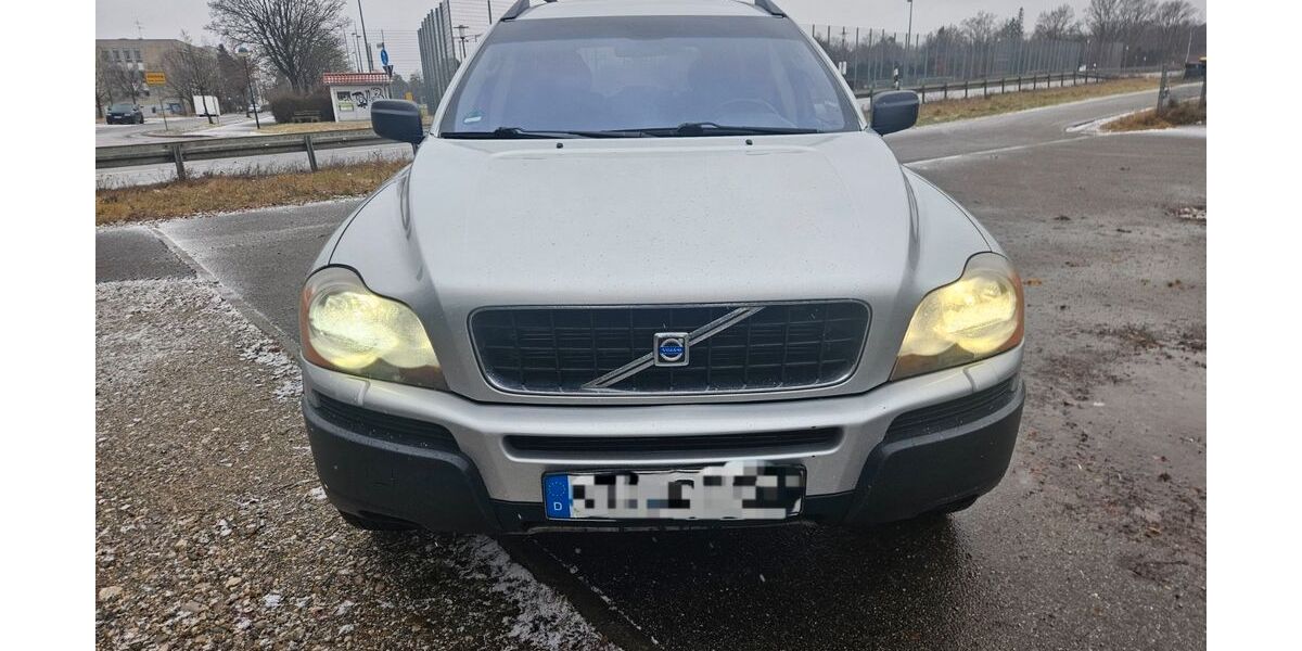 Volvo XC90 294.000 km 2.400 &euro; Seefeld 82229