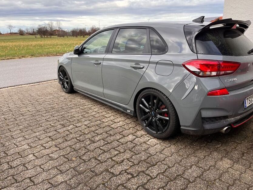 i30