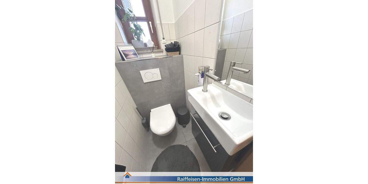 Etagenwohnung Regenstauf - 4 Zimmer, 91 m&sup2;, 299.000&euro; | Angebot:24974217