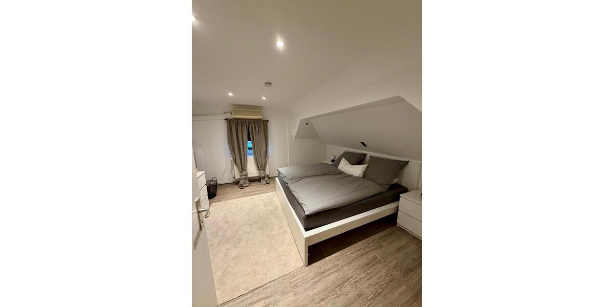 Maisonettenwohnung Wetter (Hessen) - 5 Zimmer, 115 m&sup2;, 1.400&euro; | Angebot:26236780