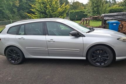 Renault Laguna 187.000 km 4.299 € Bad Hönningen 53557