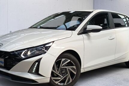 Hyundai i20 14.750 km 18.490 &euro; Freiburg im Breisgau 79108