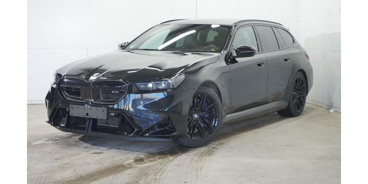 BMW M5 19.948 km 124.880 &euro; Worms 67547