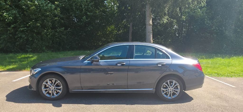 Mercedes-Benz C 250 184.000 km 17.500 &euro; Neuhausen 73765