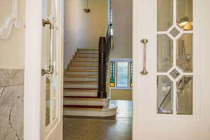 Haus zum Kaufen in Halle 1.590.000 € 1000 m² 30 zimmer