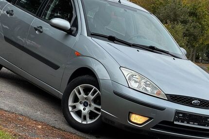 Ford Focus 114.600 km 2.390 € Schlitz-Queck 36110