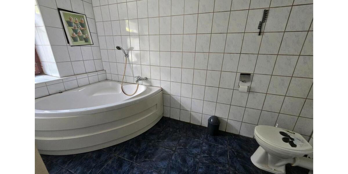 Mehrfamilienhaus, Wohnhaus Kirchberg - 15 Zimmer, 226 m&sup2;, 68.500&euro; | Angebot:27005807