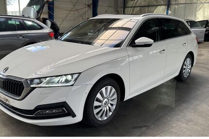 Skoda Octavia 59.350 km 23.499 &euro; Chemnitz 09125
