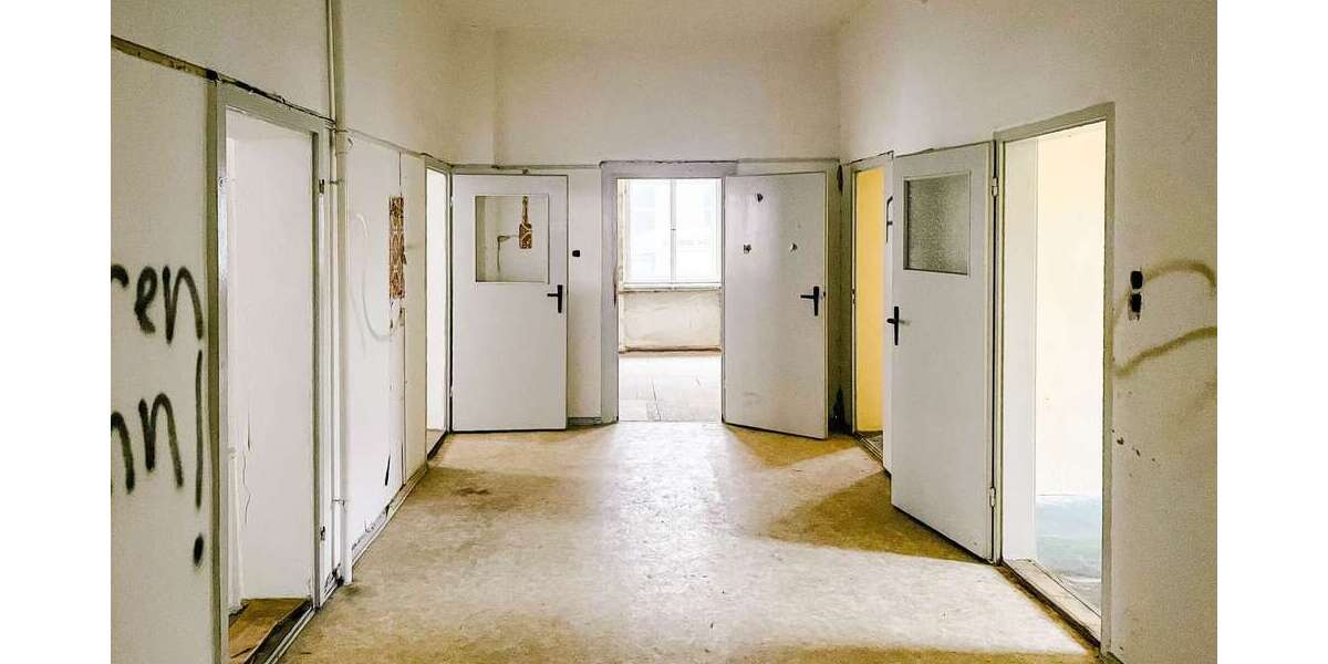 Einfamilienhaus Greiz - 20 Zimmer, 720 m&sup2;, 59.200&euro; | Angebot:25970121