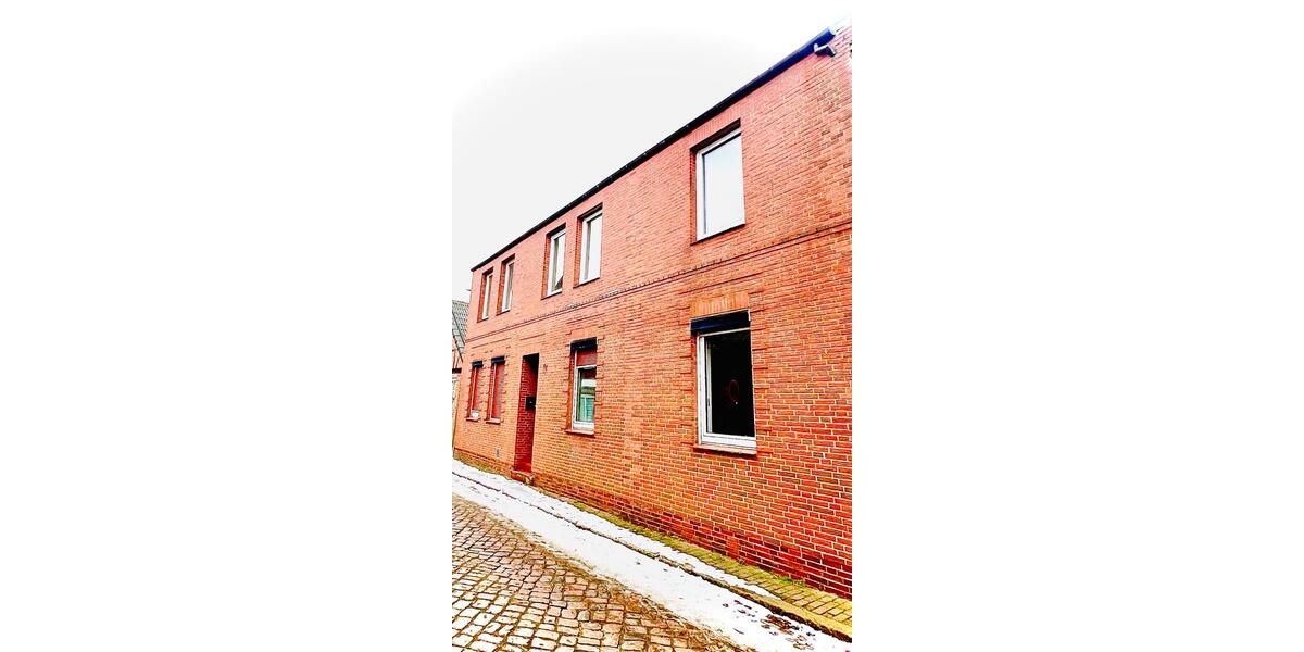 Mehrfamilienhaus, Wohnhaus Krempe - 11 Zimmer, 310 m&sup2;, 239.000&euro; | Angebot:26356457