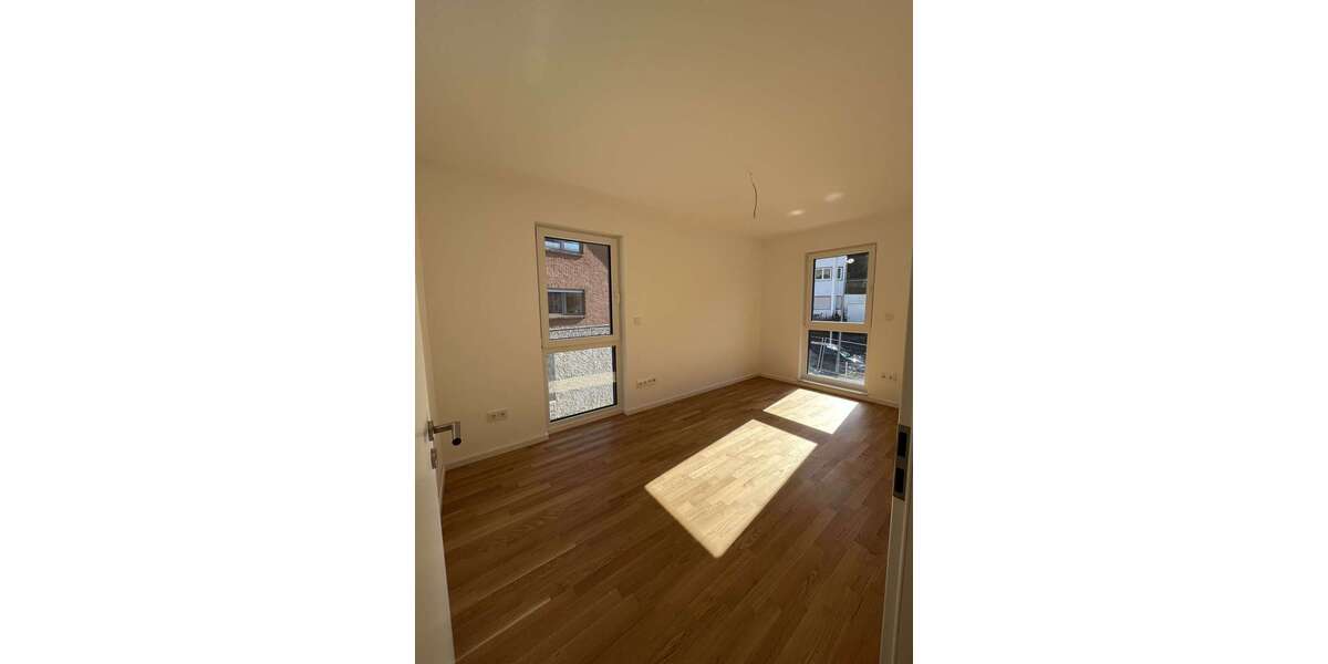 Einfamilienhaus Wiesbaden Bierstadt - 7 Zimmer, 160 m&sup2;, 3.100&euro; | Angebot:27162389