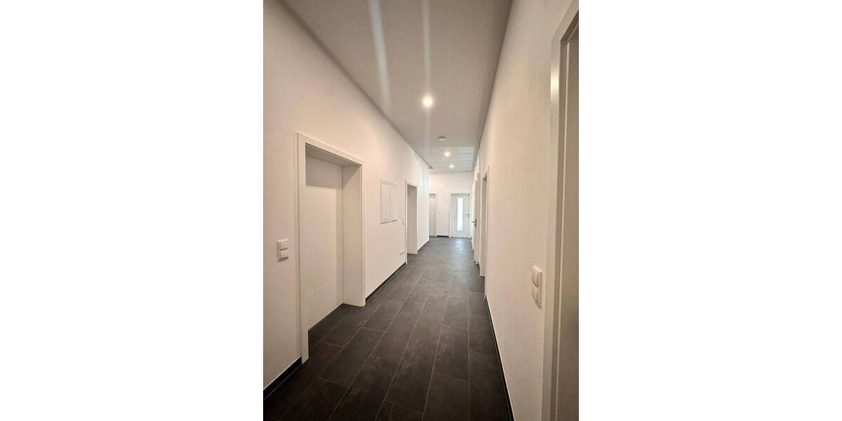 Etagenwohnung Bautzen Innenstadt - 3 Zimmer, 84 m&sup2;, 840&euro; | Angebot:26842249