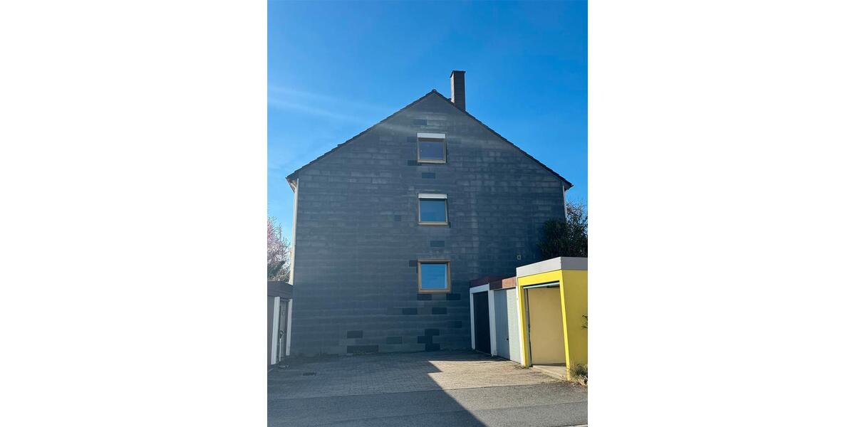 Einfamilienhaus Coburg - 8 Zimmer, 160 m&sup2;, 1.390&euro; | Angebot:26112781