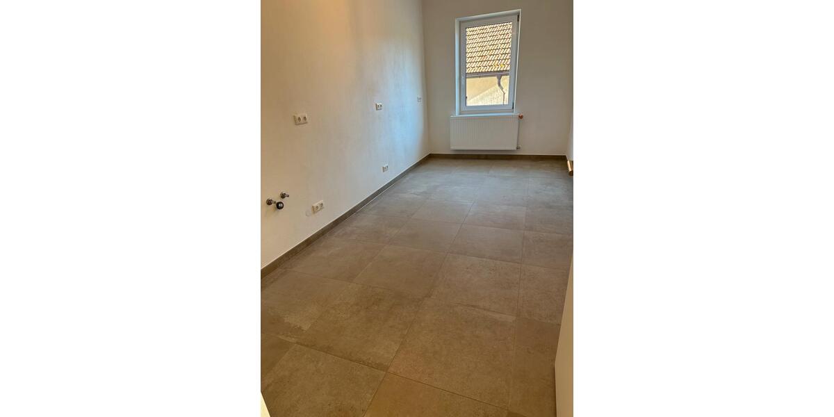 Etagenwohnung Marktoberdorf - 6 Zimmer, 137 m&sup2;, 1.400&euro; | Angebot:25283814