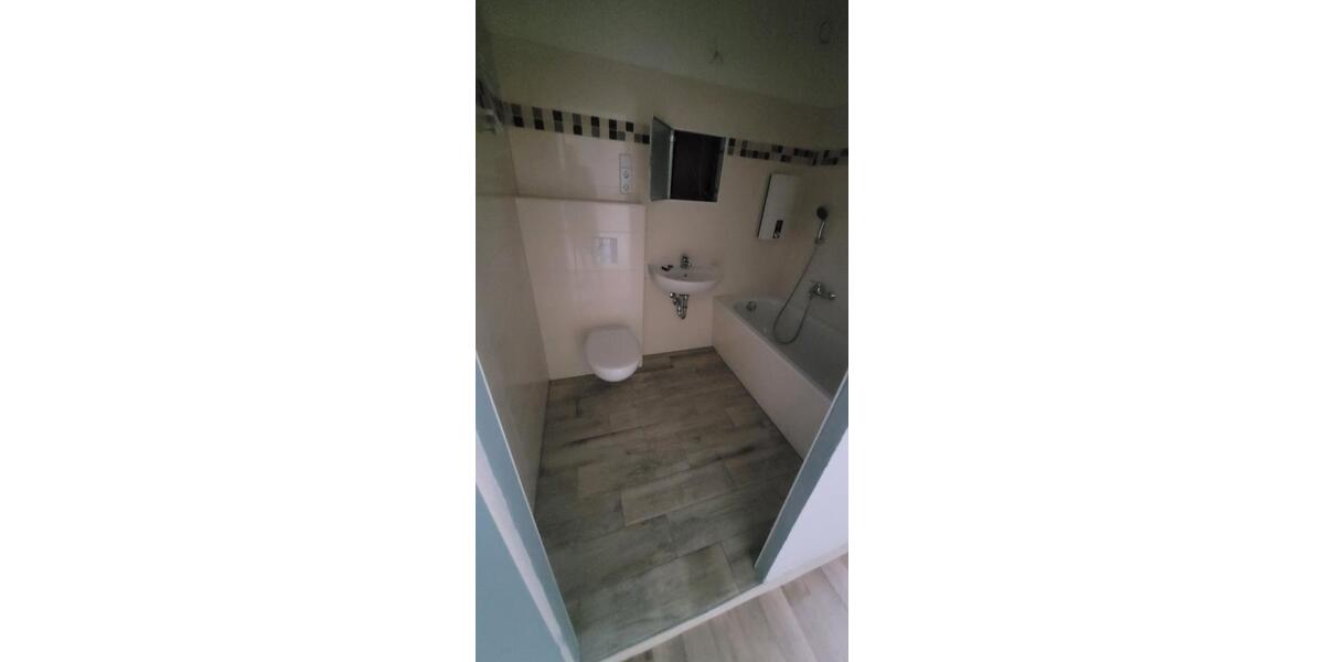 Etagenwohnung Marienberg - 3 Zimmer, 69 m&sup2;, 386&euro; | Angebot:26232042
