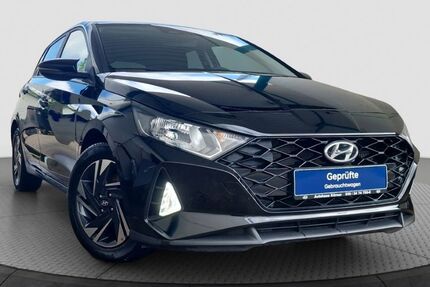 Hyundai i20 13.510 km 17.900 &euro; Berlin 12683