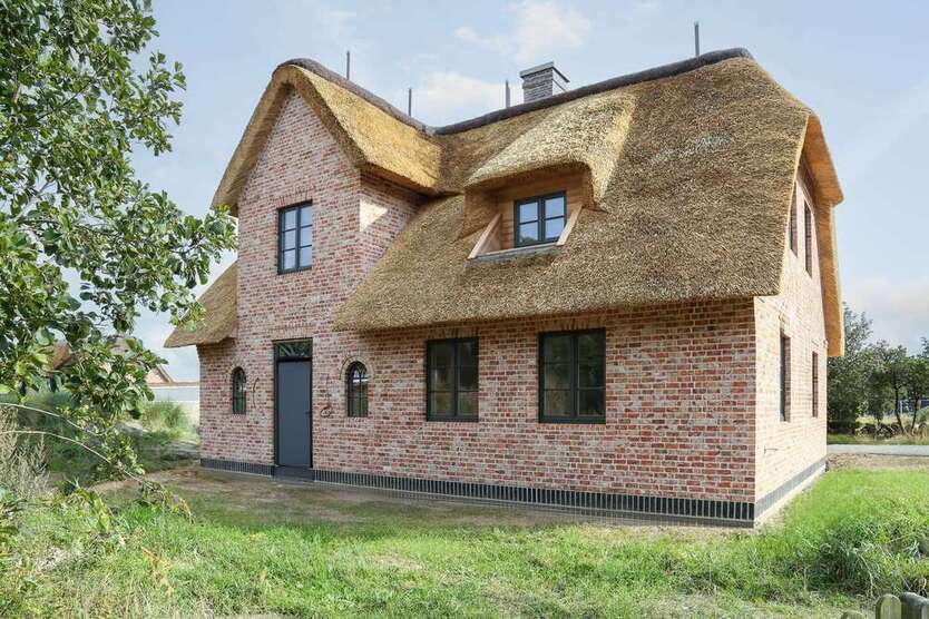 Haus zum Kaufen in Sankt Peter-Ording 1.845.000 € 139.9 m²