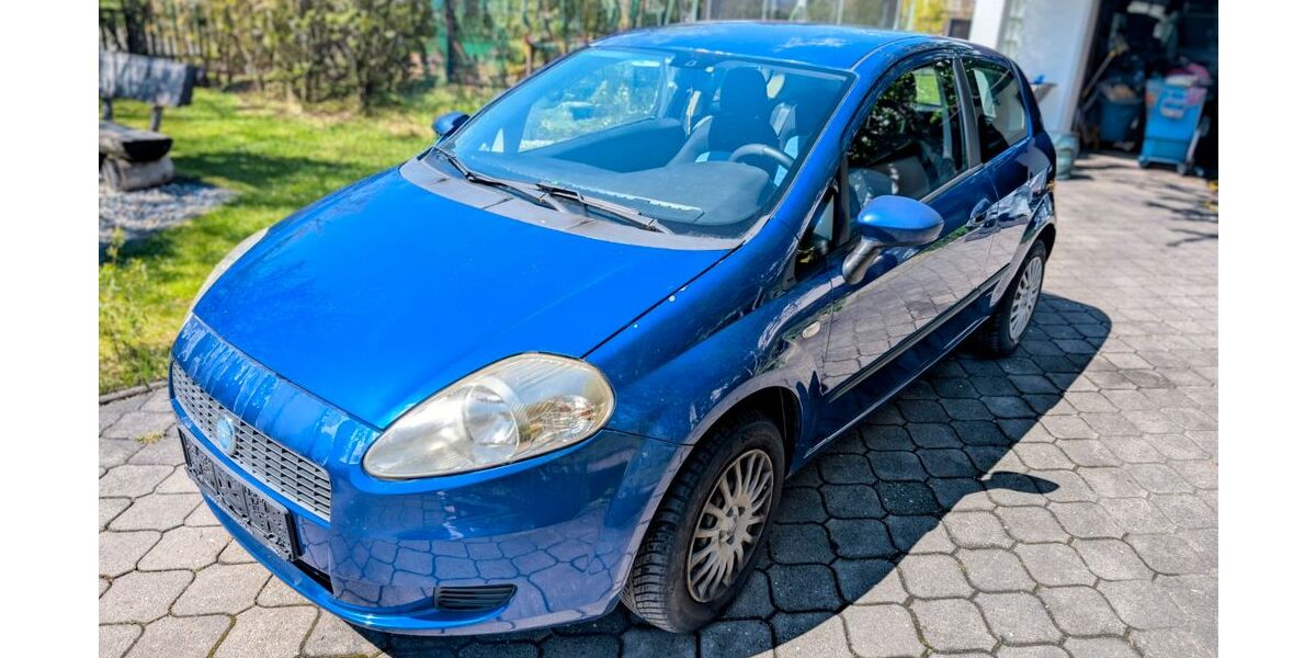 Fiat Grande Punto 225.000 km 1.200 &euro; Emmerting 84547