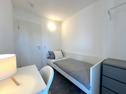 Etagenwohnung Schwalbach am Taunus - 1 Zimmer, 10 m&sup2;, 445&euro; | Angebot:26443565