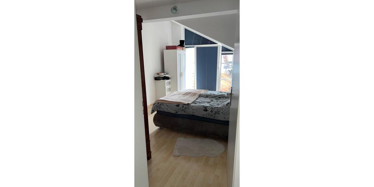 Maisonettenwohnung Höhenkirchen-Siegertsbrunn Siegertsbrunn - 4.5 Zimmer, 100 m&sup2;, 1.500&euro; | Angebot:26291895