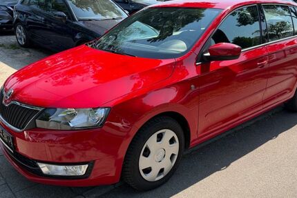 Skoda Rapid 46.000 km 8.990 &euro; München 81825