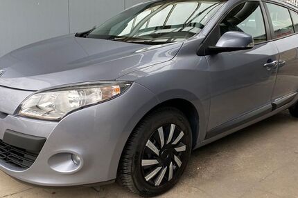 Renault Megane 46.387 km 5.999 &euro; Dessau-Roßlau 06847