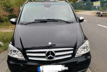 Mercedes-Benz Viano 256.000 km 22.500 &euro; Berlin 14050
