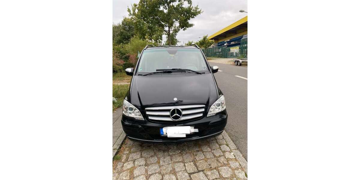 Mercedes-Benz Viano 256.000 km 22.500 &euro; Berlin 14050