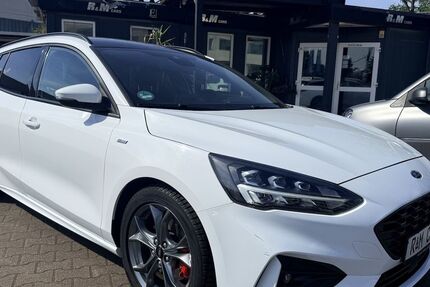 Ford Focus 89.900 km 13.490 &euro; Frankfurt 60386
