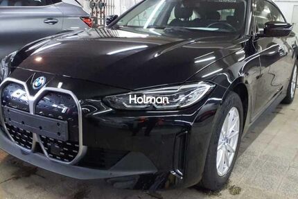 BMW i4 45.940 km 32.936 &euro; Eschborn 65760