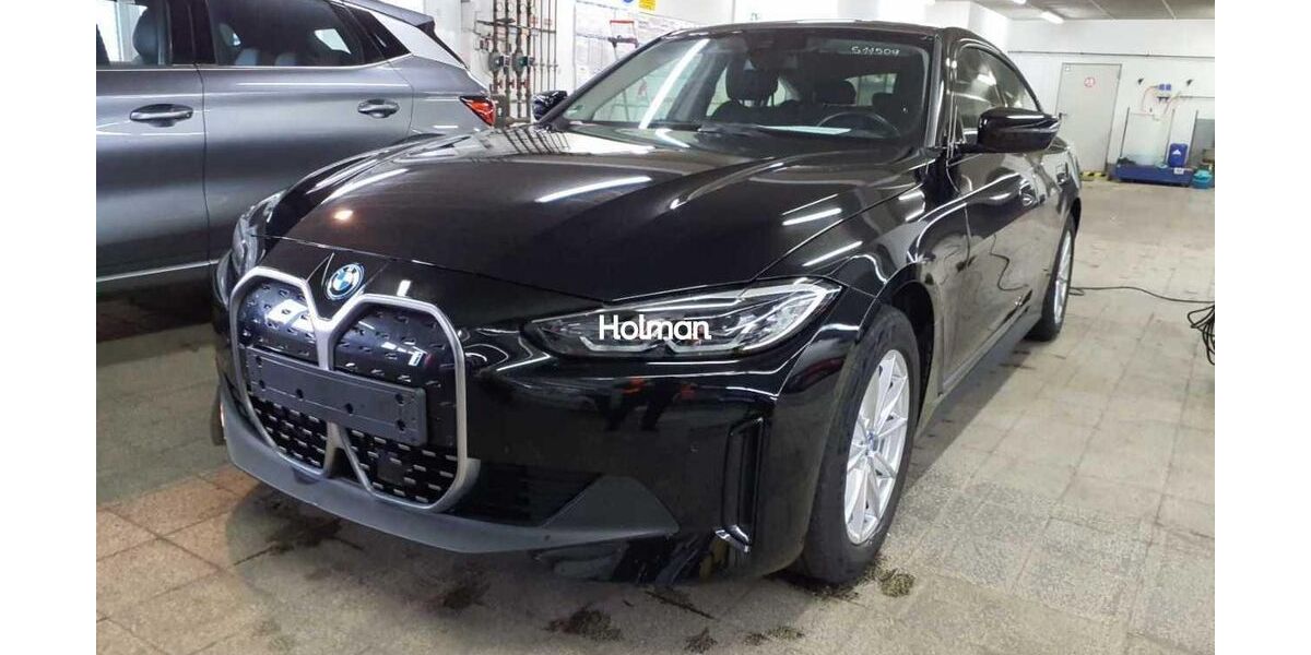 BMW i4 45.940 km 32.936 &euro; Eschborn 65760