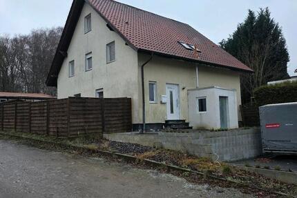 Haus Preußisch Oldendorf - 4 Zimmer, 100 m&sup2;, 900&euro; | Angebot:26015566