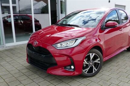 Toyota Yaris 4.990 km 19.490 € Bad Gögging 93333