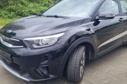 Kia Stonic 83.200 km 12.500 &euro; Dessau-Roßlau 06842