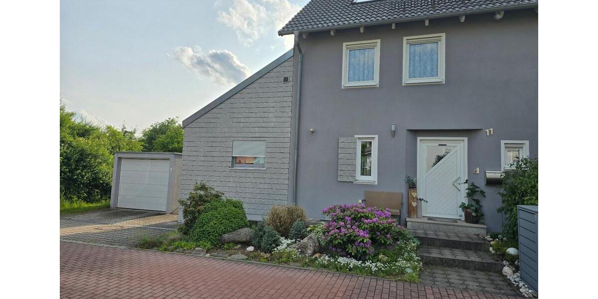 Doppelhaushälfte Weiden in der Oberpfalz - 6 Zimmer, 200 m&sup2;, 515.000&euro; | Angebot:26295417