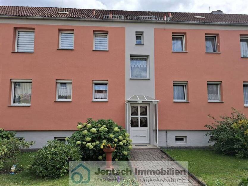 Sehr schöne Eigentumswohnung mit Balkon in Teuchern zu verkaufen