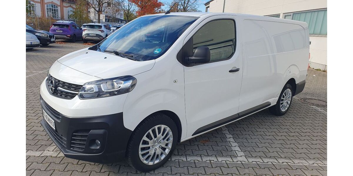 Opel Vivaro 125.000 km 13.900 &euro; München 81825