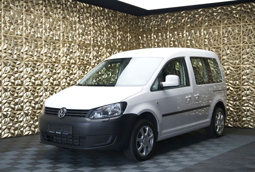 VW Caddy 121.157 km 12.490 € Haßloch 67454