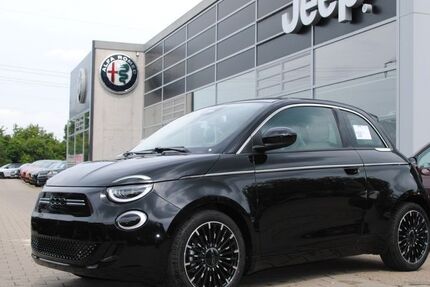 Fiat 500e 17.156 km 27.990 &euro; Würzburg 97076