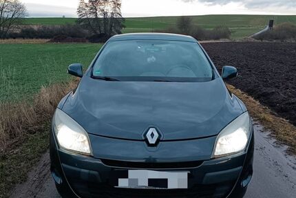 Renault Megane 220.000 km 2.999 &euro; Münstermaifeld 56294