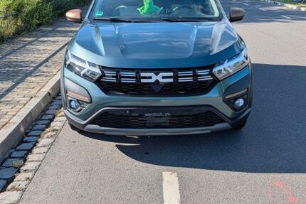 Dacia Sandero 1.680 km 17.500 &euro; Erfurt 99086