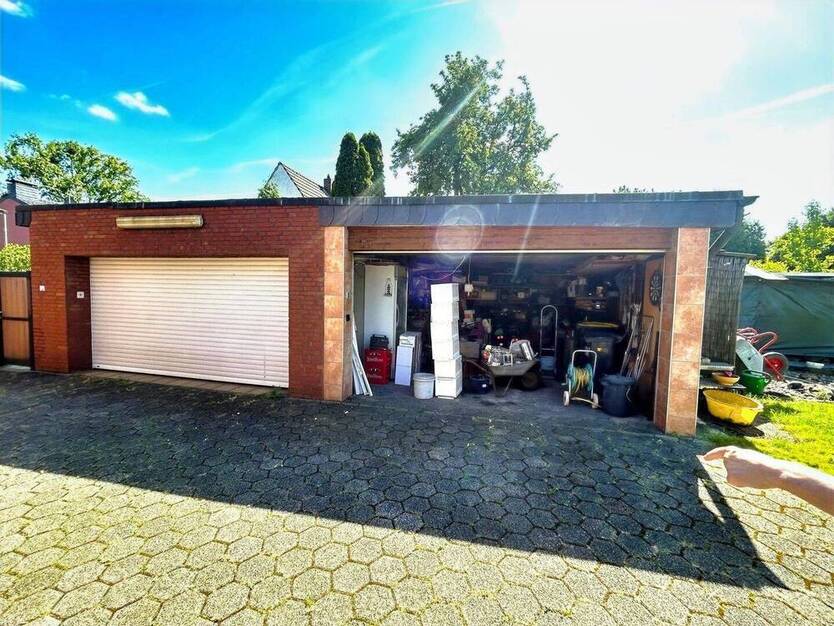 Doppelhaushälfte mit tollem Grundstück für Gartenliebhaber
