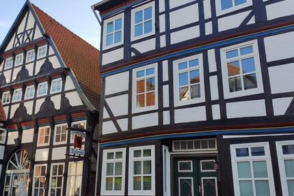 Charmante Altbau-Perle in Top-Innenstadtlage 3 zimmer