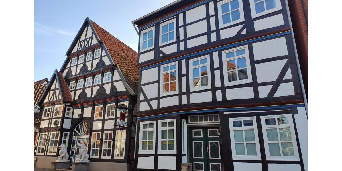 Charmante Altbau-Perle in Top-Innenstadtlage 3 zimmer