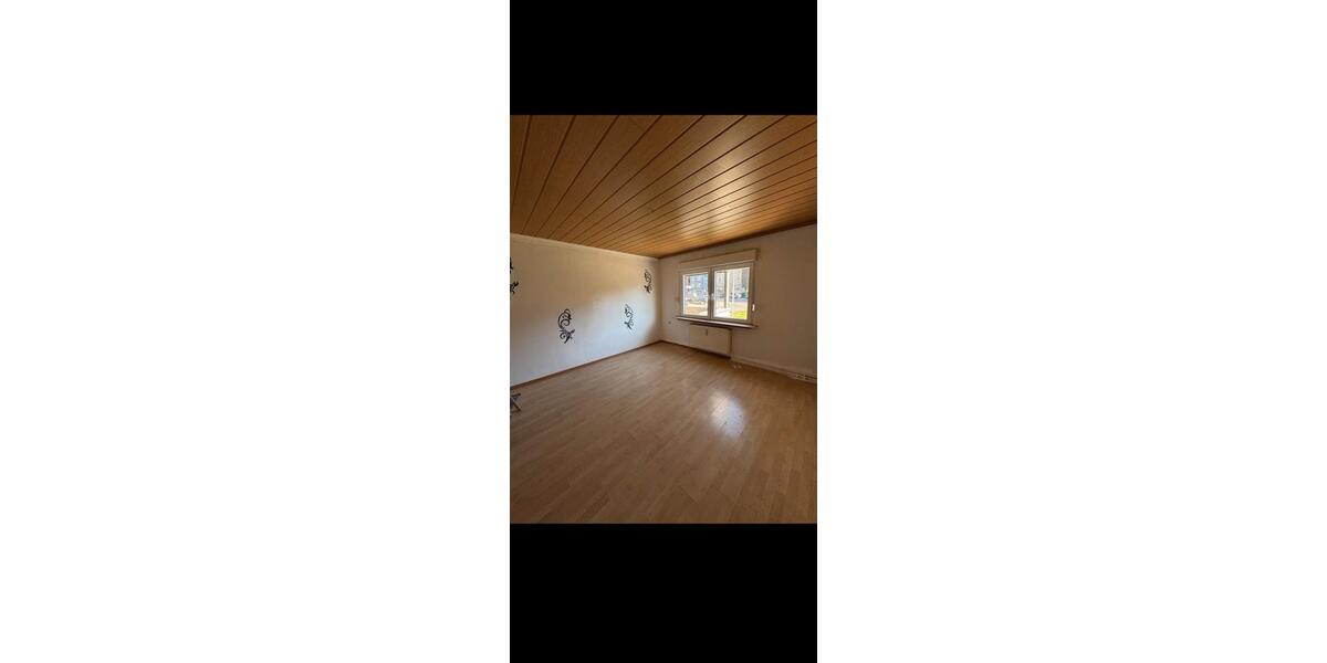 Mehrfamilienhaus, Wohnhaus Herdorf - 8 Zimmer, 229 m&sup2;, 145.000&euro; | Angebot:27121617